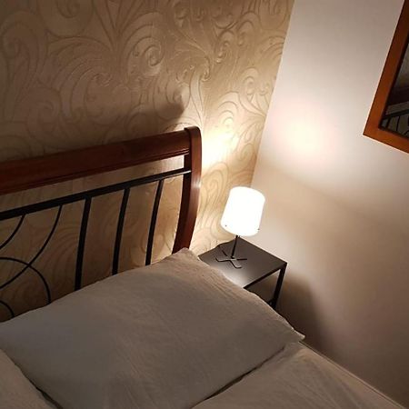 Hotel A Restaurace Pomezi Cinovec Экстерьер фото
