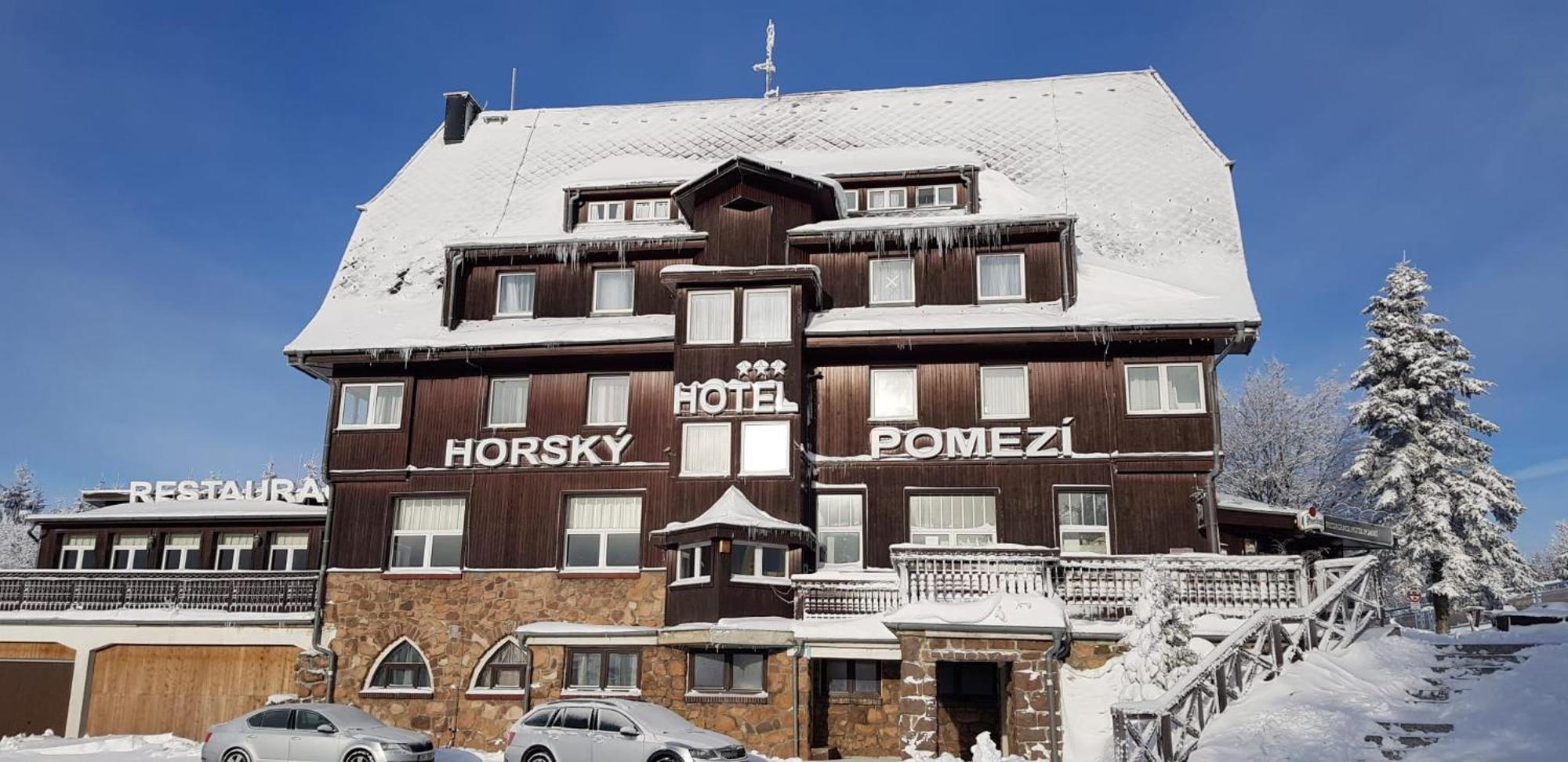 Hotel A Restaurace Pomezi Cinovec Экстерьер фото